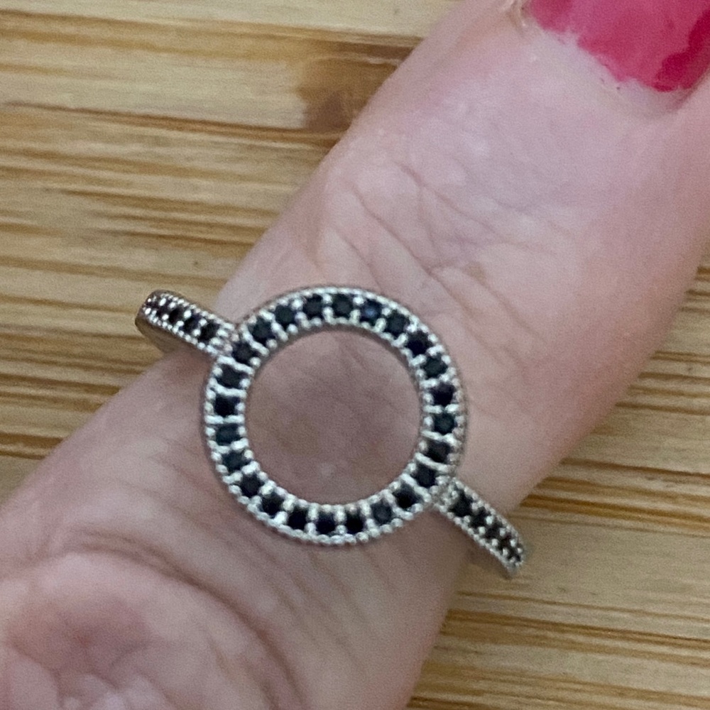 Nordstrom 925 Sterling silver w Black Onyx Ring